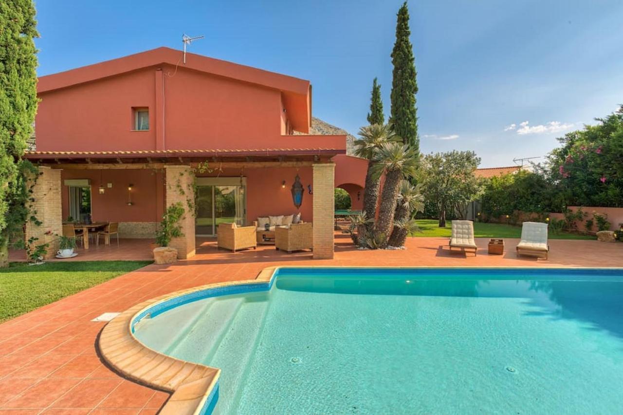 Villa Casa Del Sol With Private Pool ซูนิโอ ภายนอก รูปภาพ
